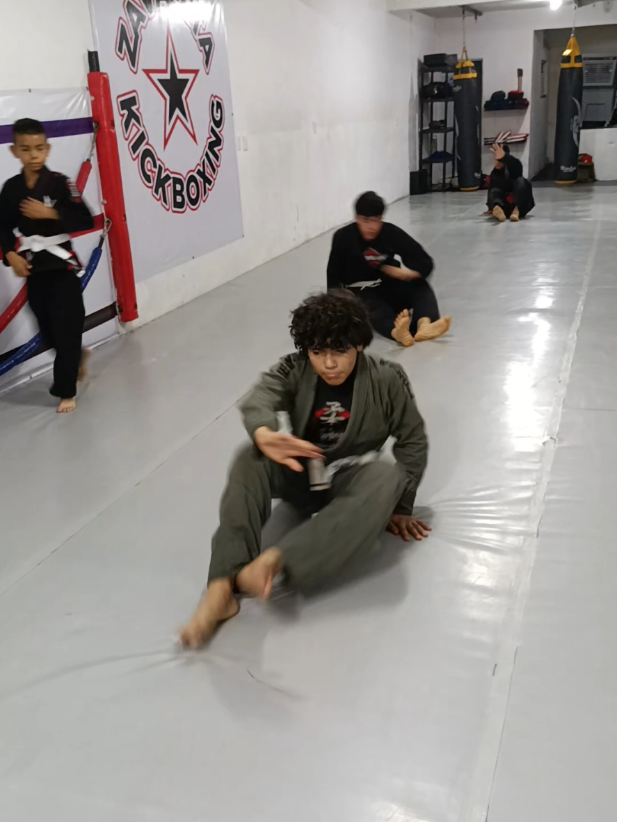 @ZavaletaKickboxing_mma