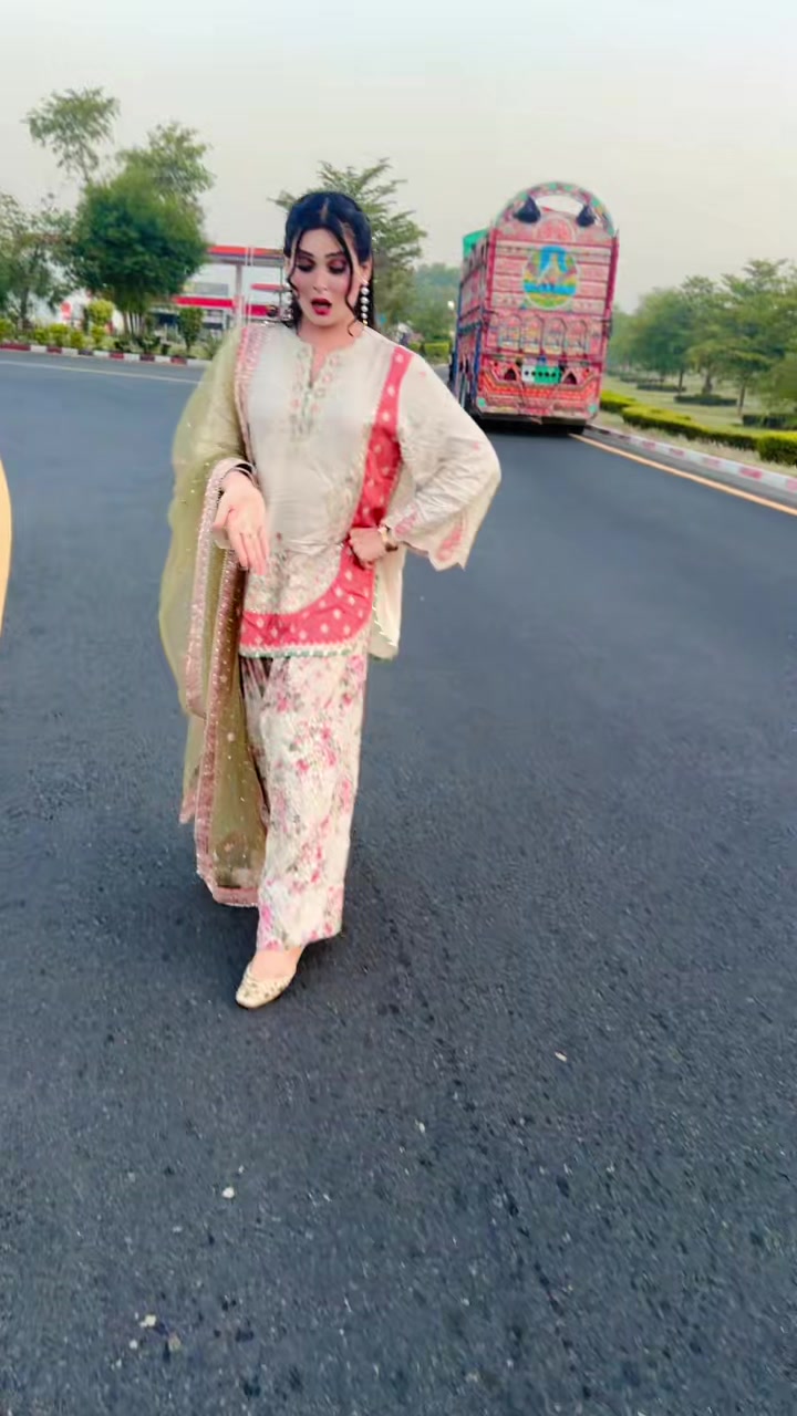@Ratna Chudhary