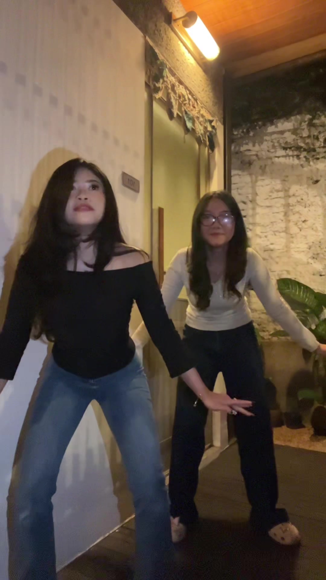 @menyot
