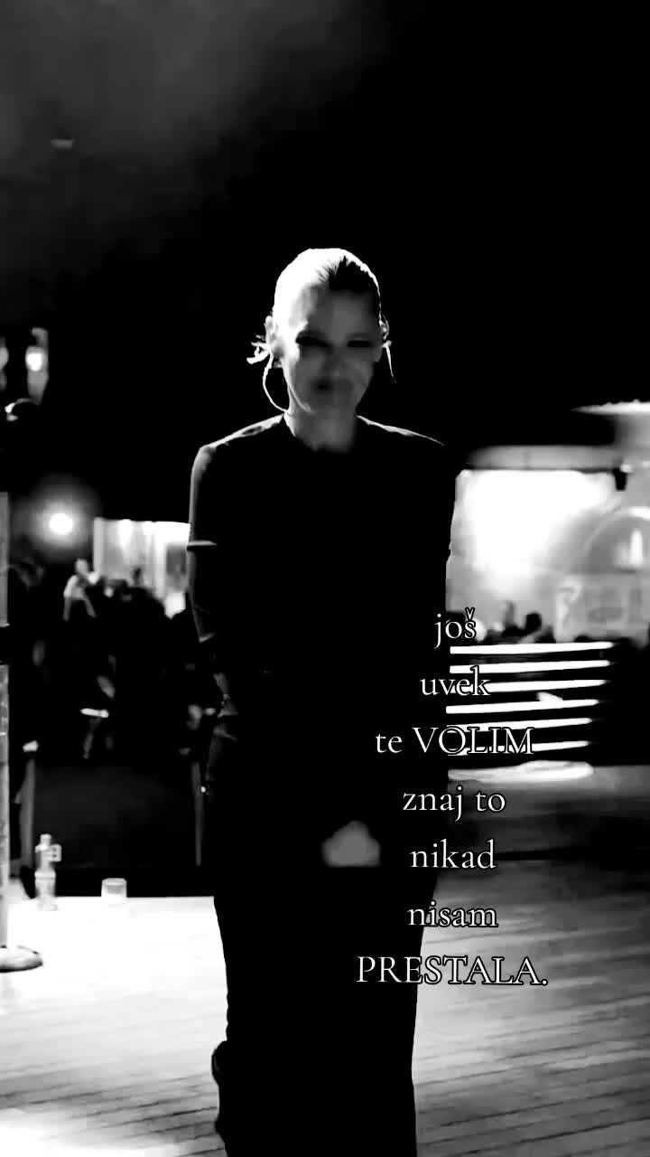@🖤