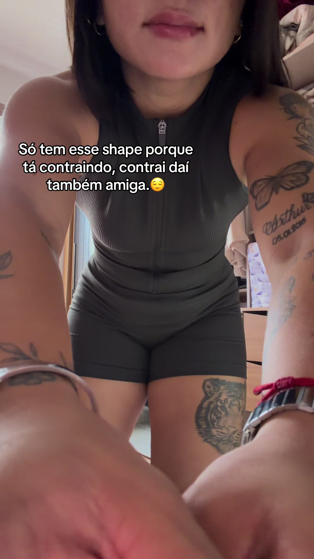 @lari19980_