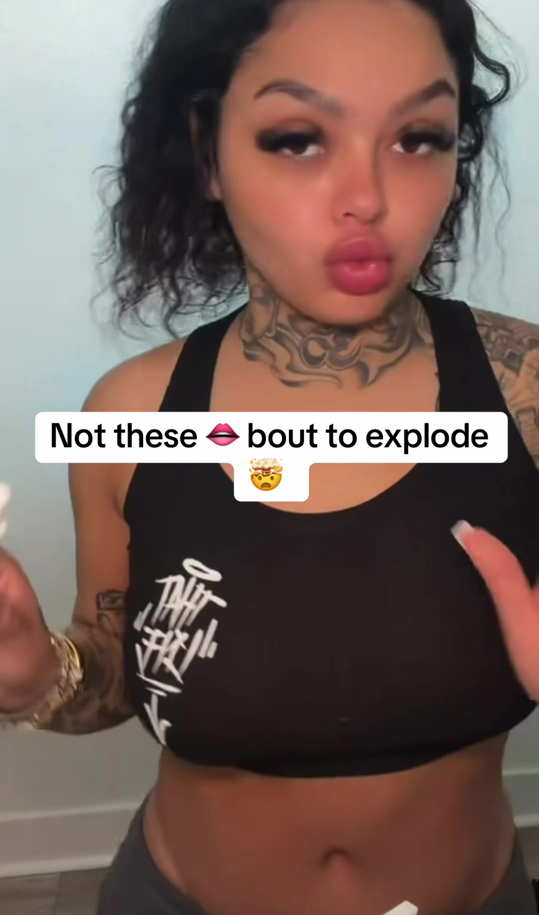 @TheThickeBarbie