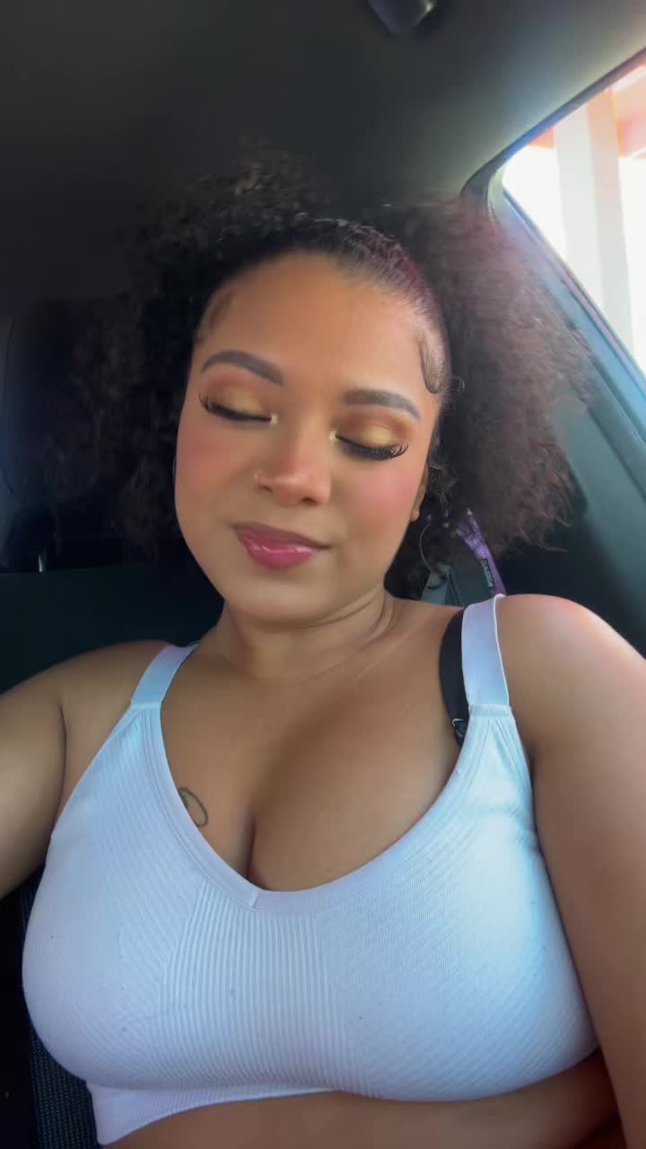 @Angela
