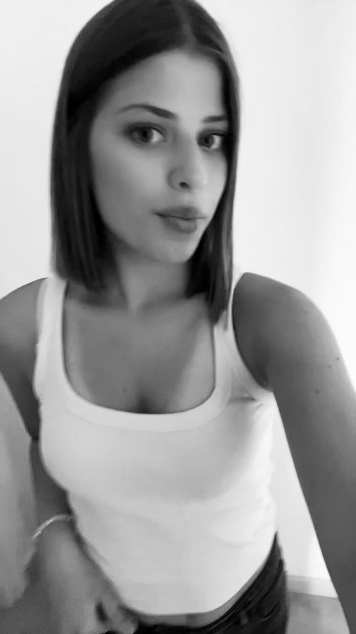 @popovicvalentina