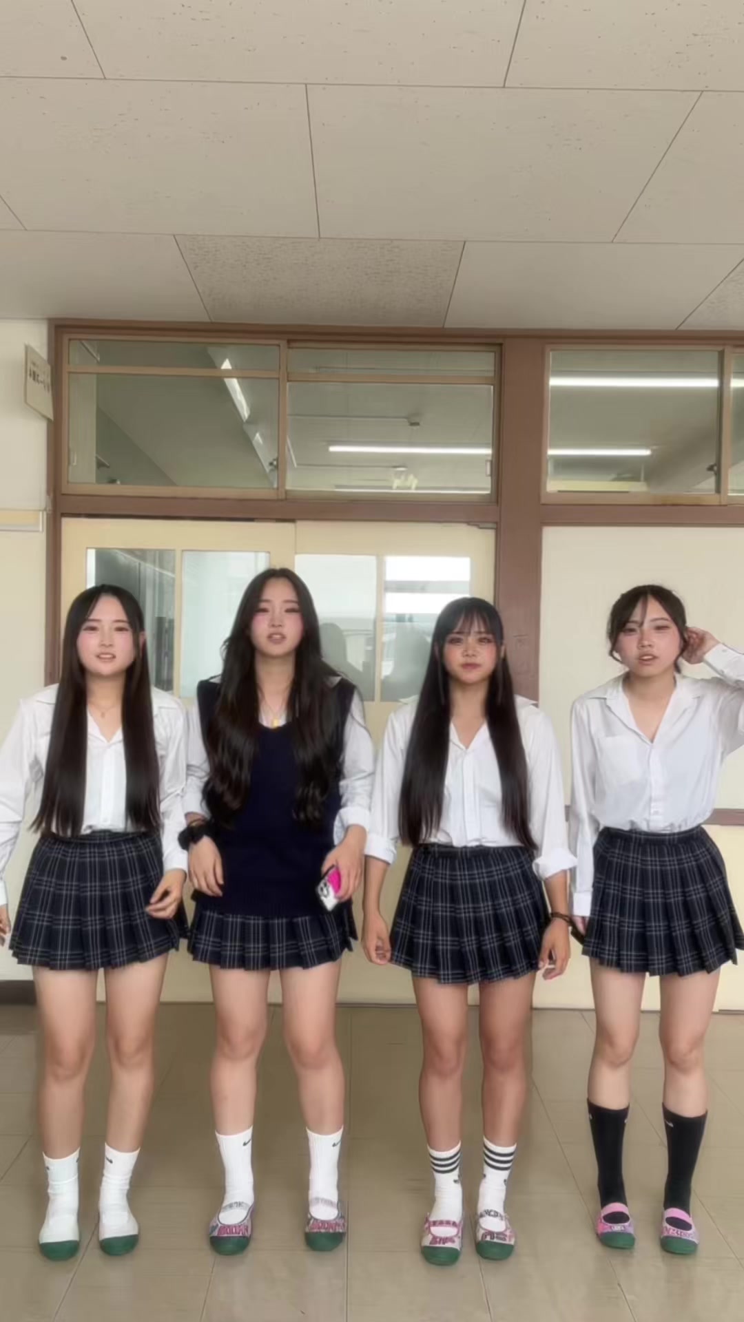 @りこ