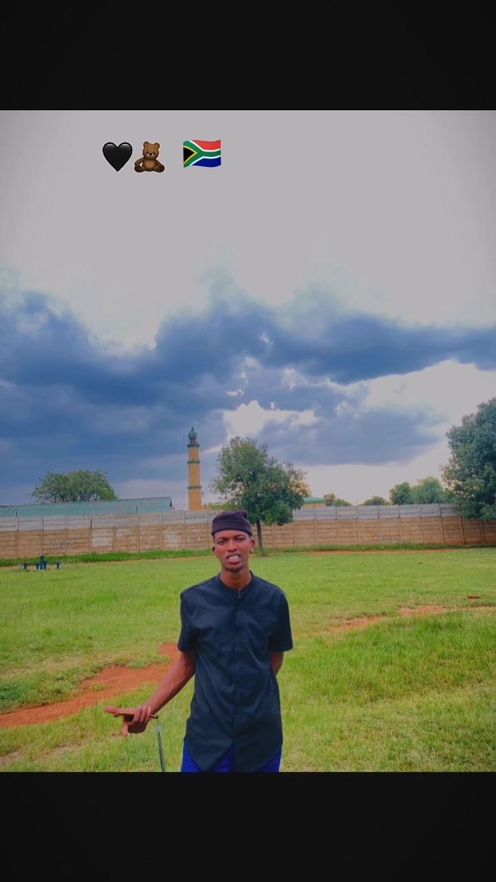 @Skhalo nyana wakhona 🤟🤟