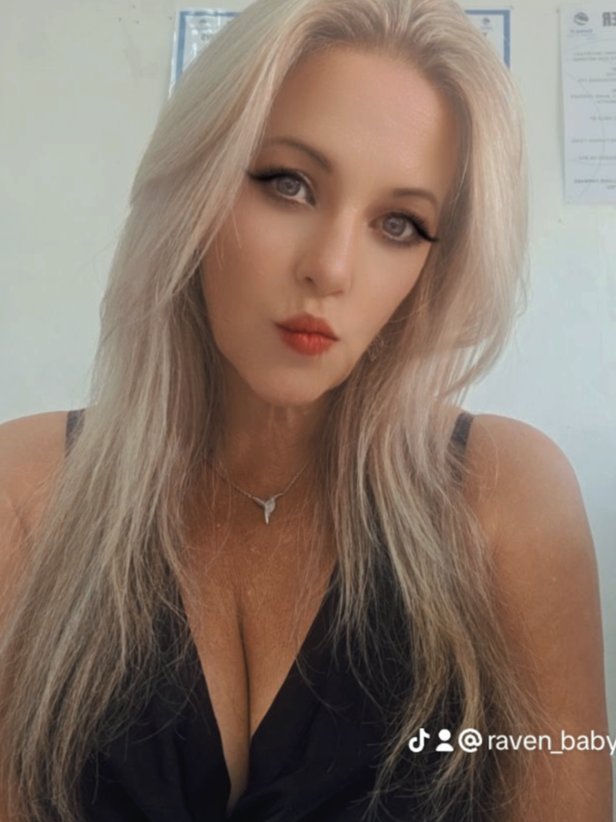 @Raven_baby_xi