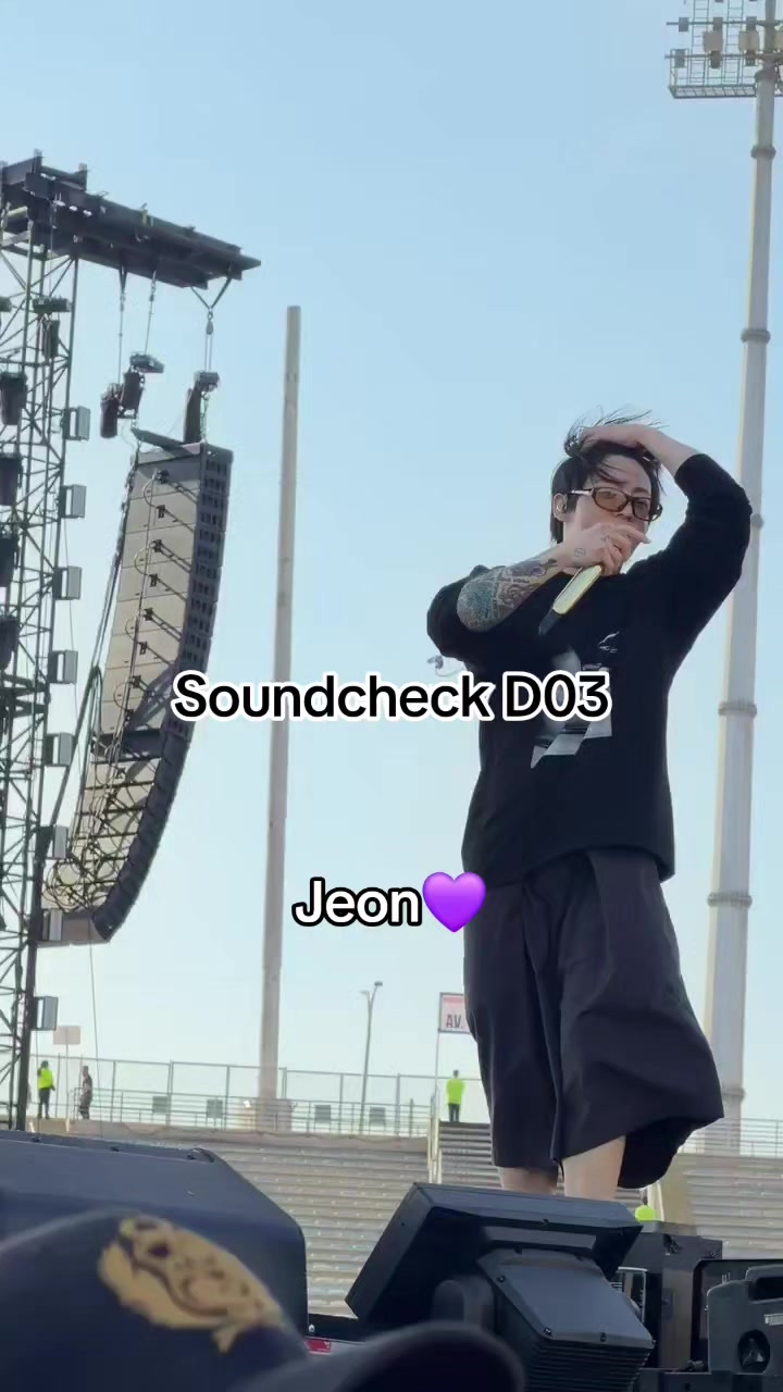@켈리 크리스티나 💜
