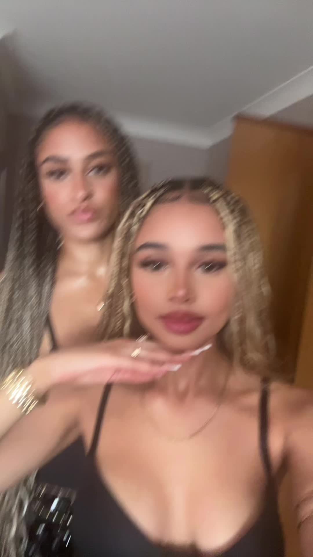 @chelly