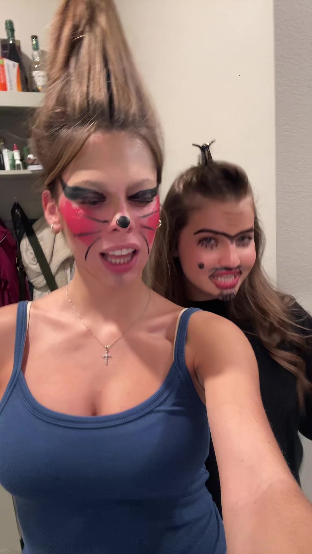 @👄