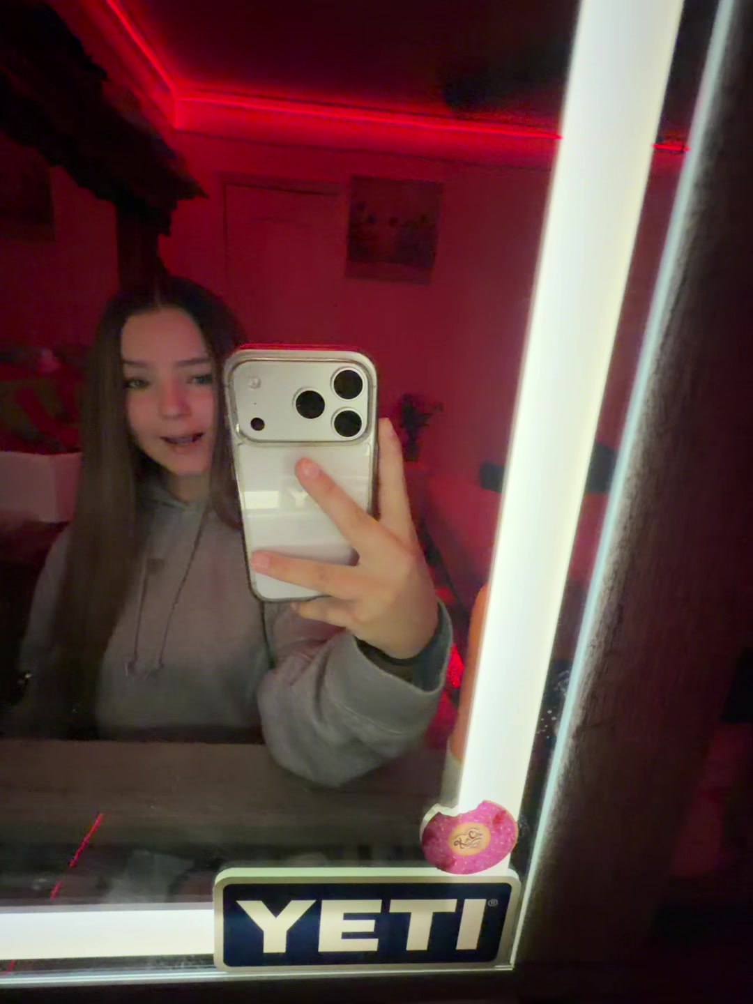 @Mia12341?