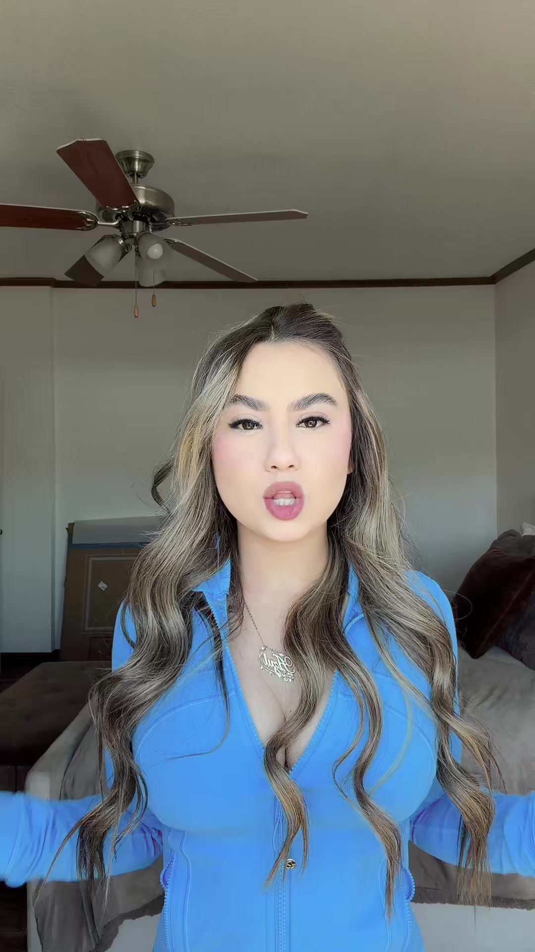 @Azul
