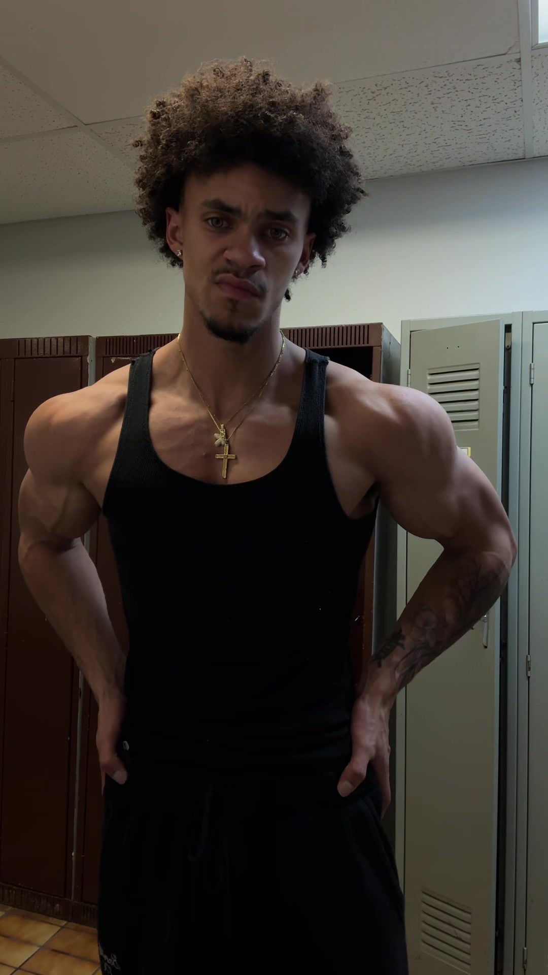 @d