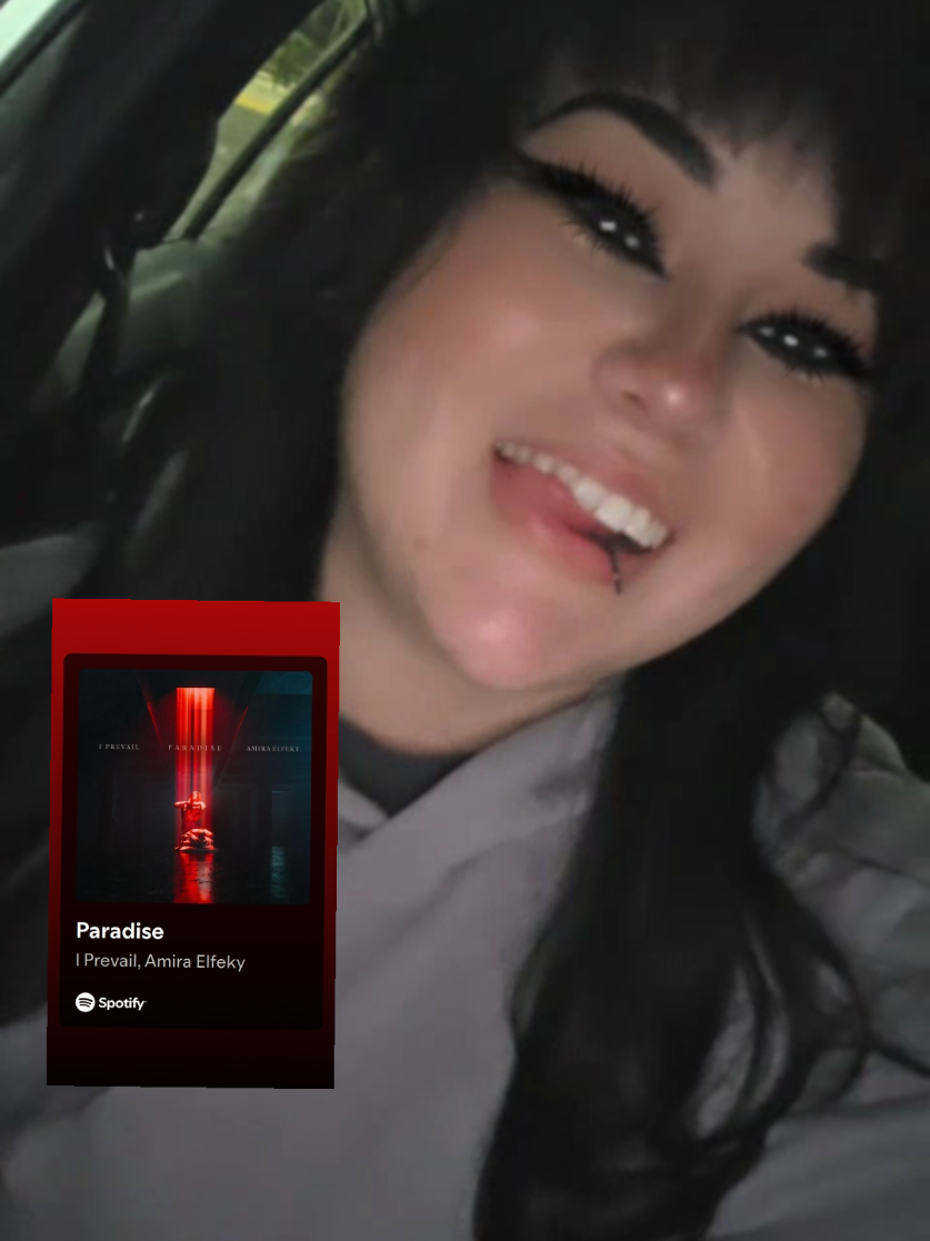 @🎧🎮👻Vannah😈📚🗡