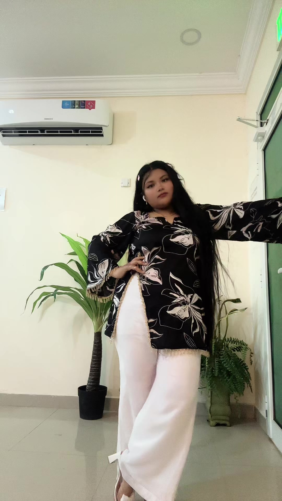 @Ganga pariyar🍀