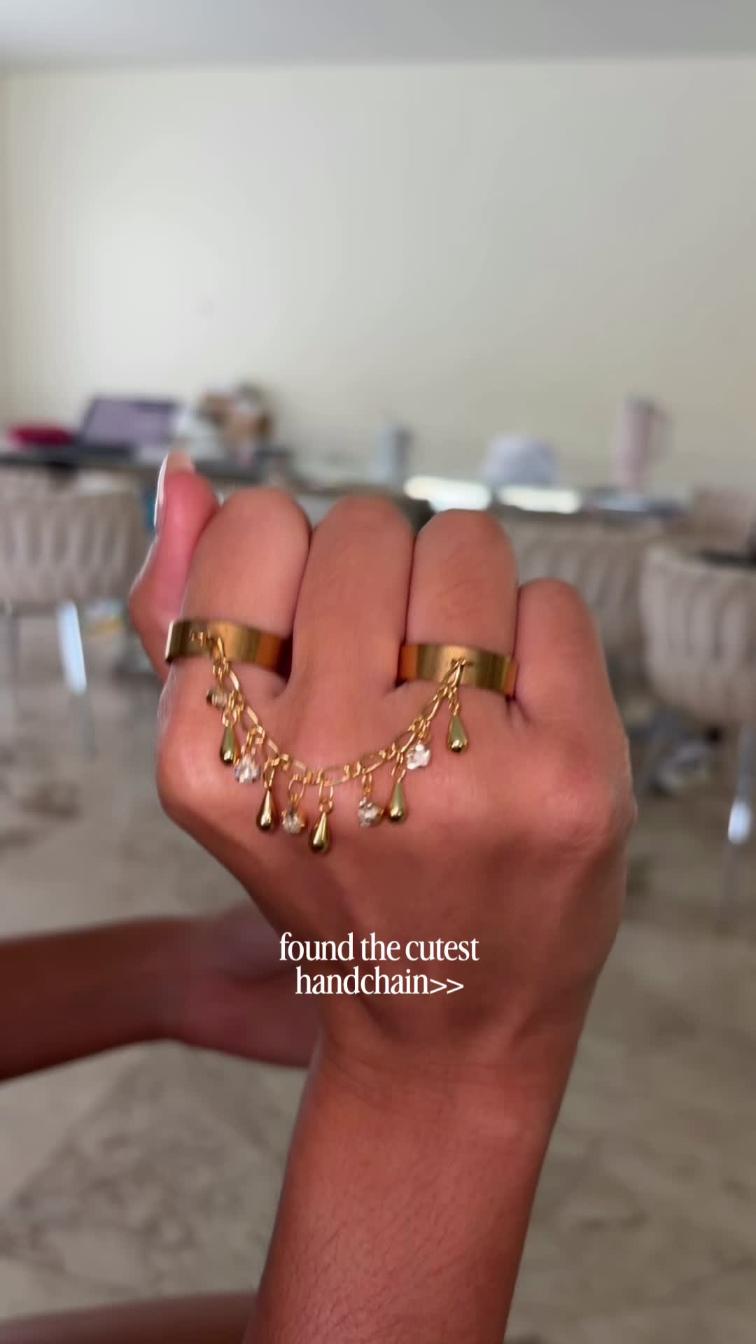 @Amoura Jewelers