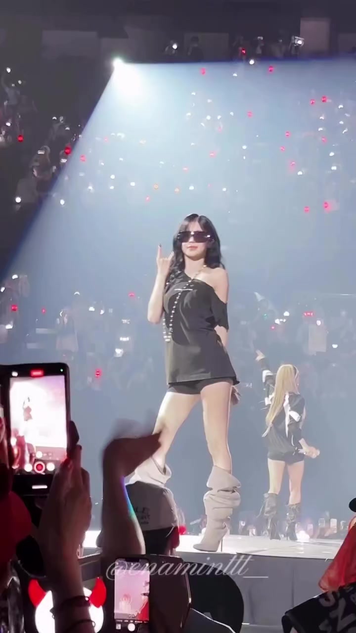@Kim Asa