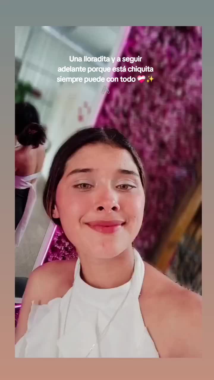 @Nallely🍒