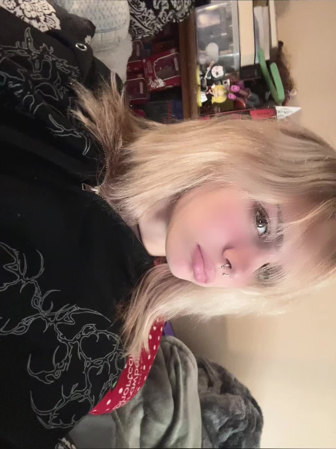 @nevaeh⦻