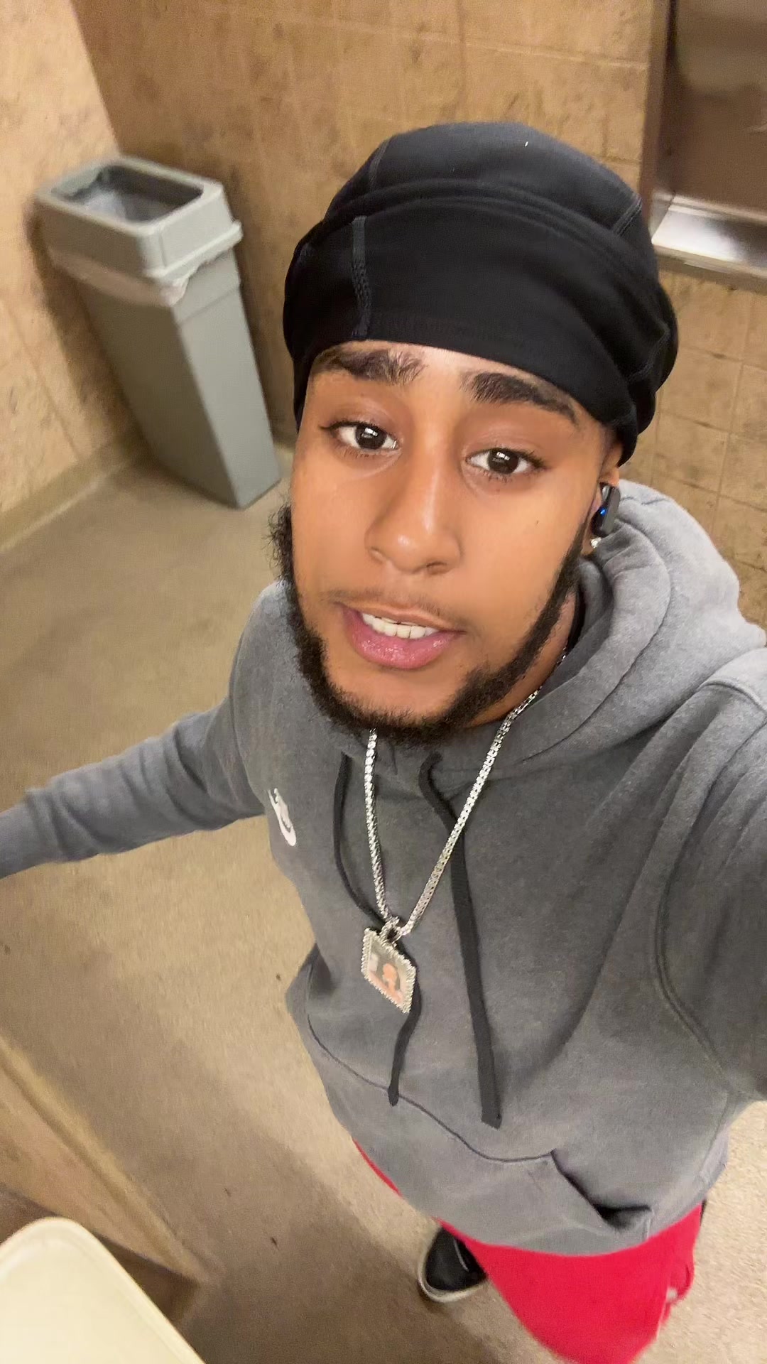 @Tavon 🦍