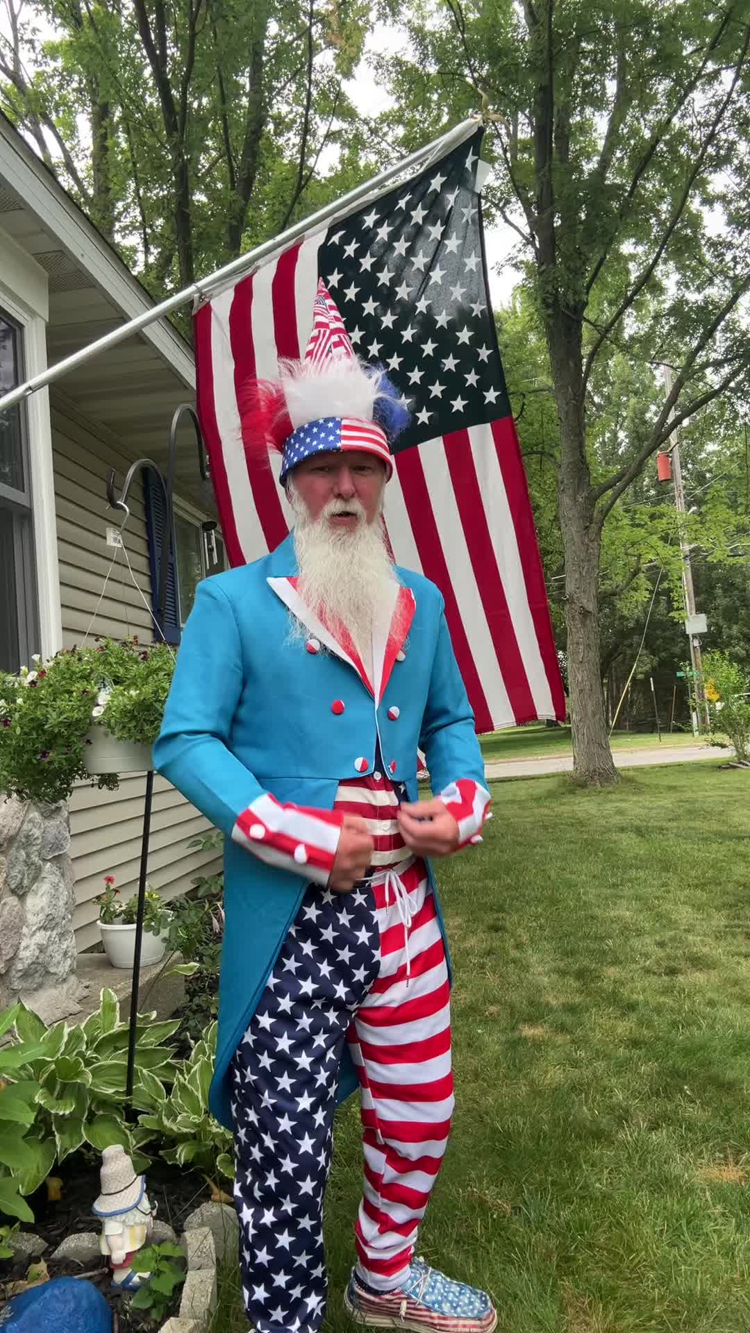 @Gerald&ensp;papa gnome wellman
