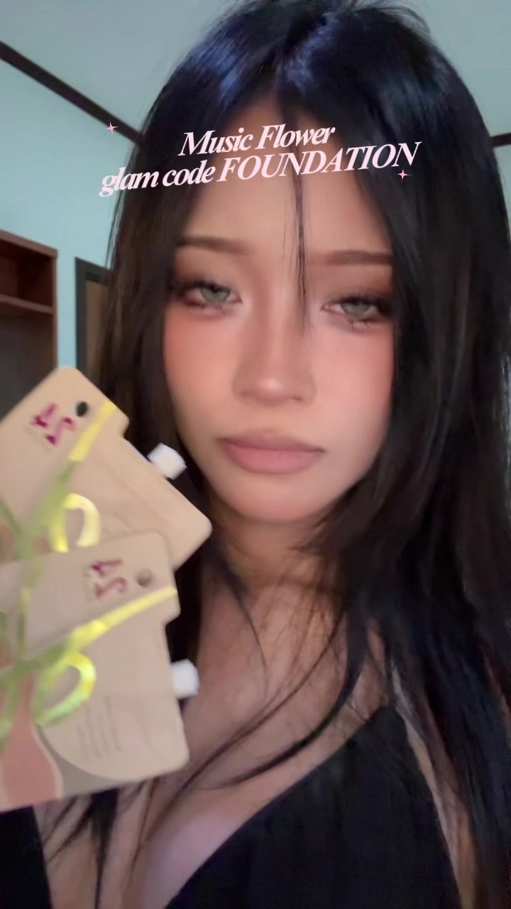 @𝐣