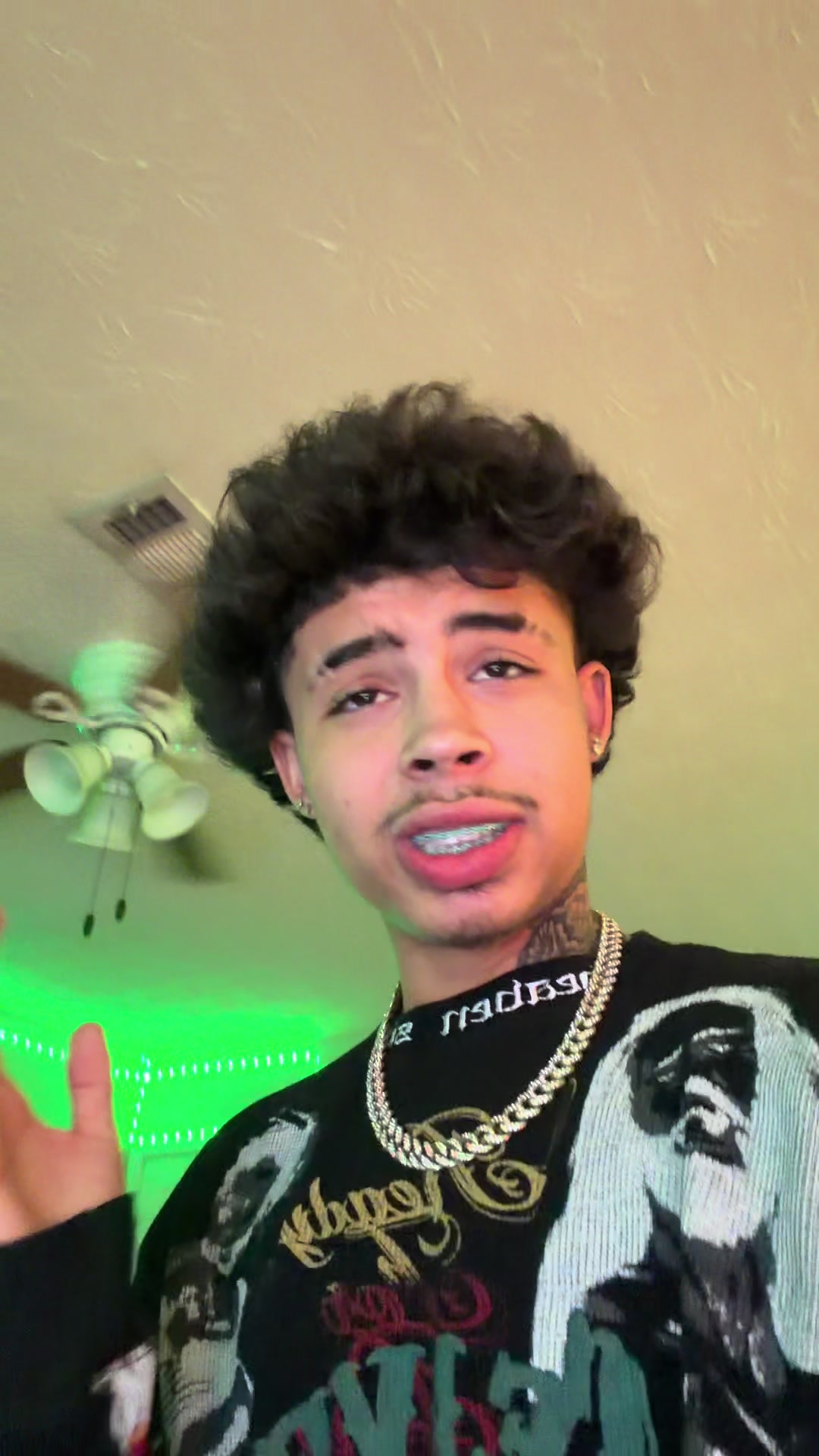 @Jayden