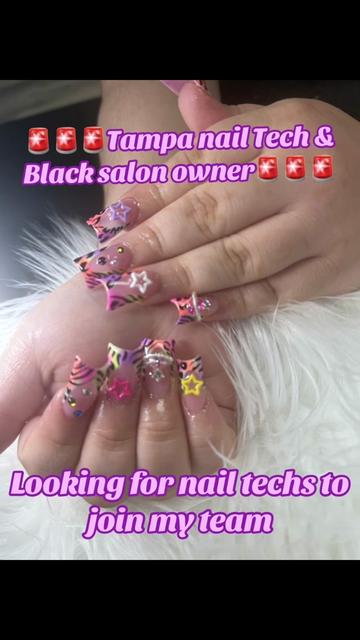@Dollhouse nails of Tampa