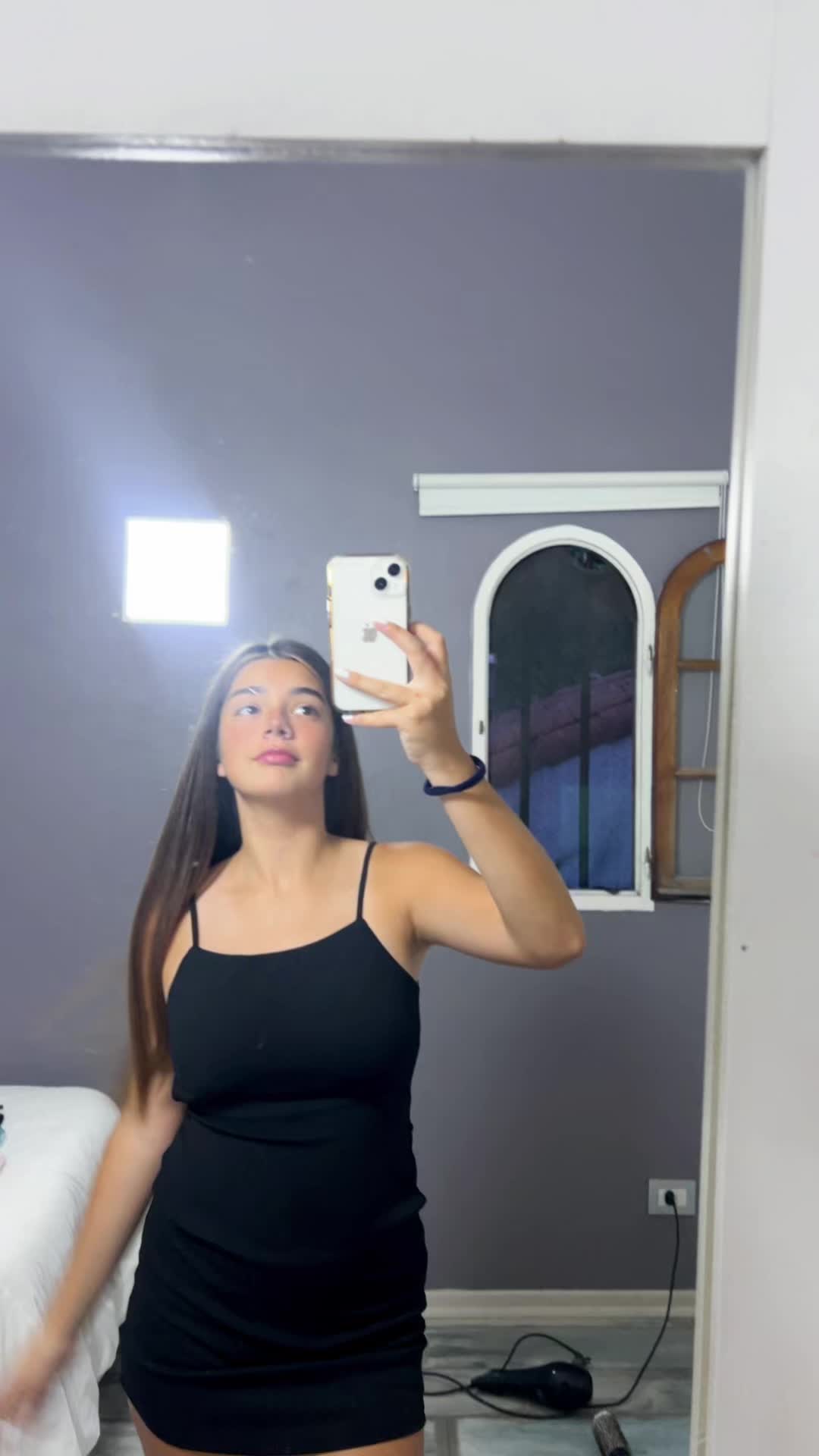 @valentina🪭