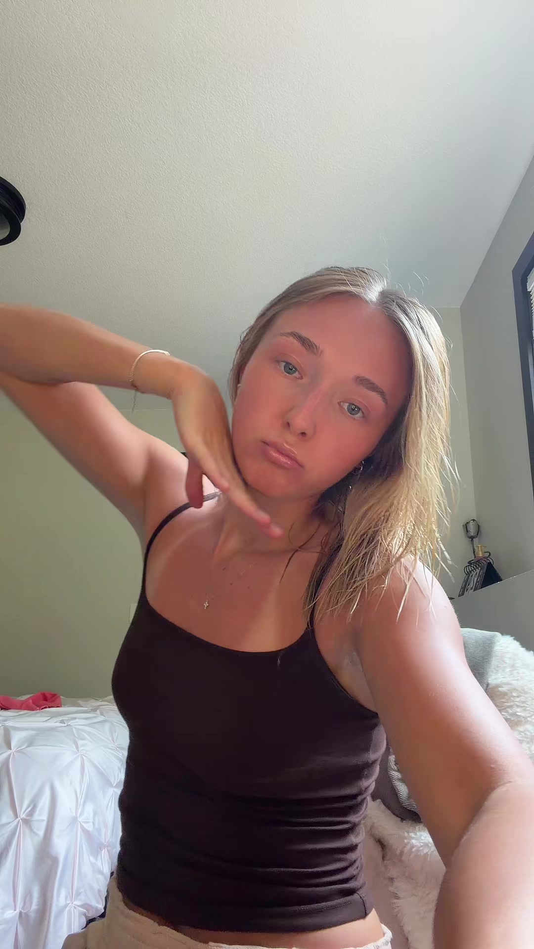 @nothayleelesnau