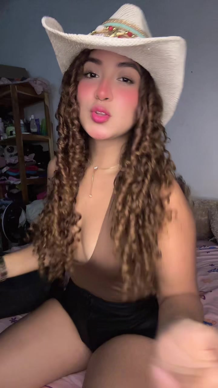 @♡ Lachurca ♡ 🛩️