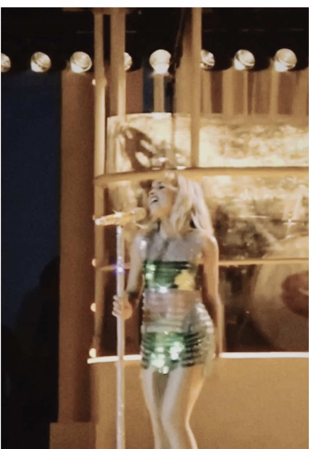 @mia ₍ ᐢ..ᐢ ₎