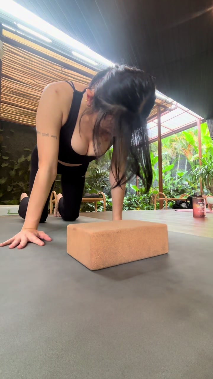 @coralinenovia