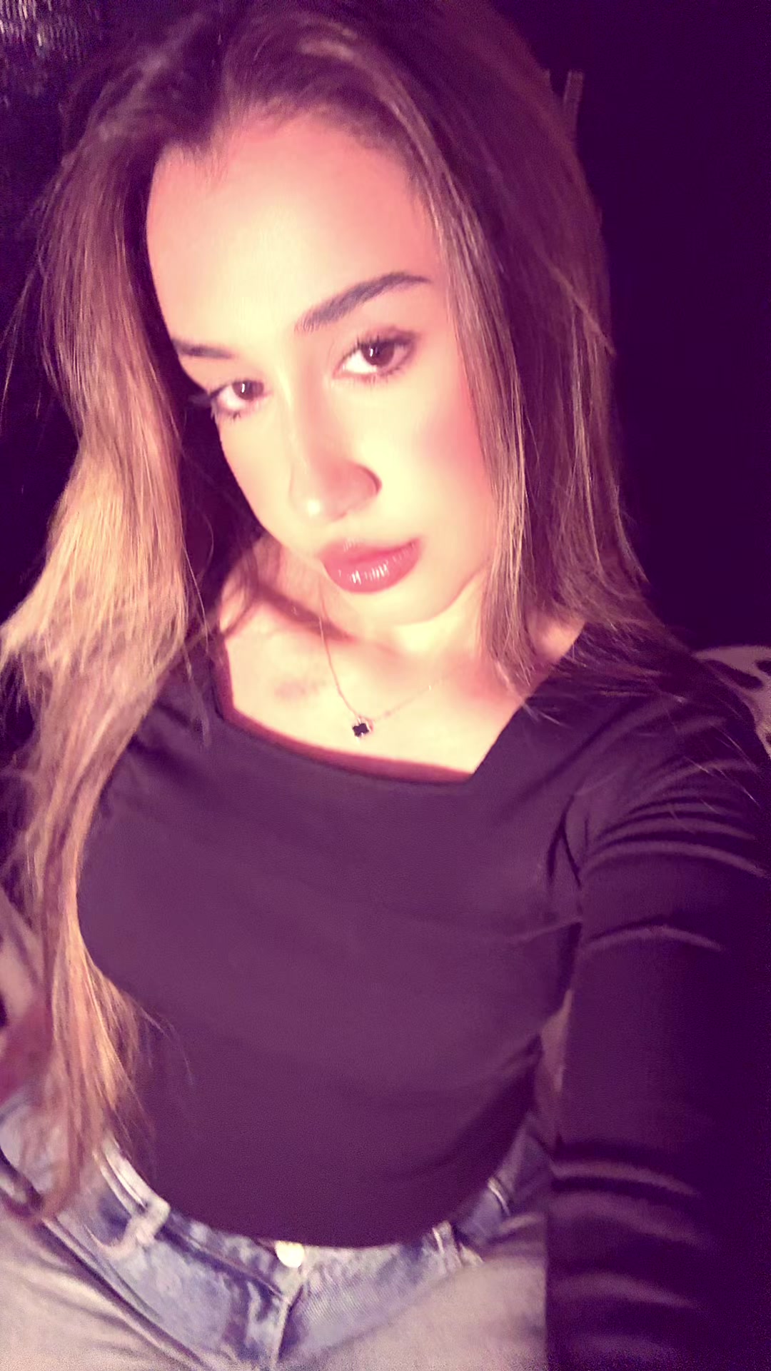 @𝐑𝐈𝐇𝐀𝐁𝐄 🦢