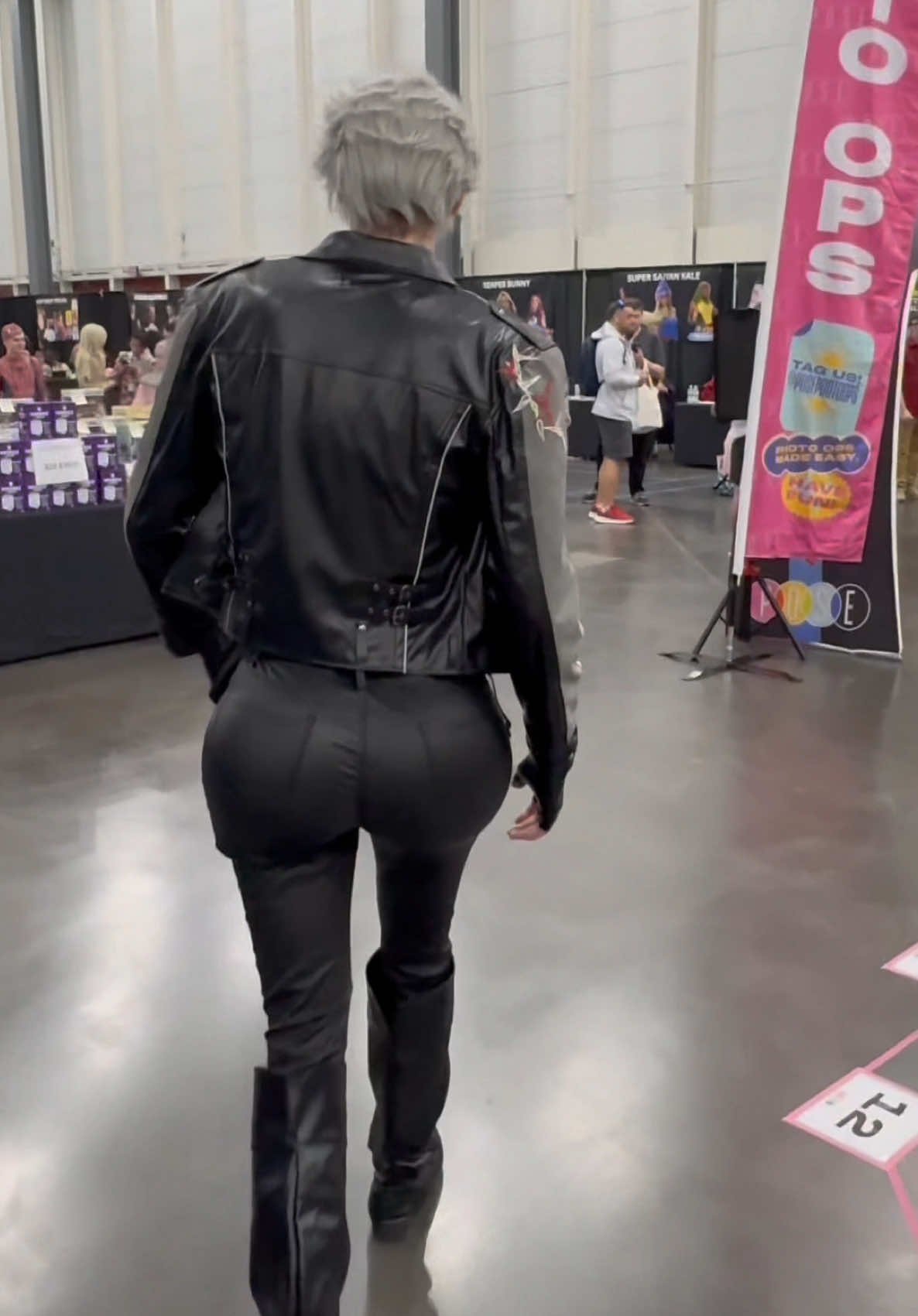 @adamoz_cos