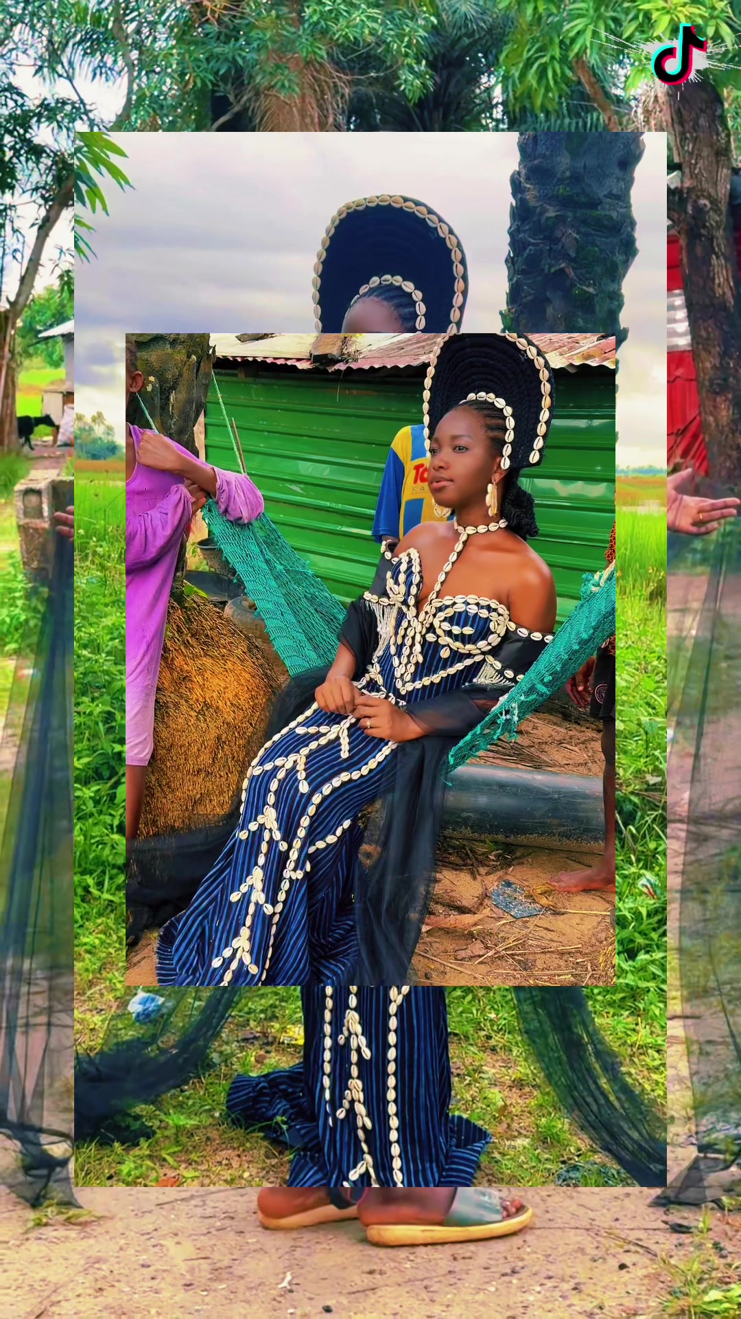 @Djamila Camara