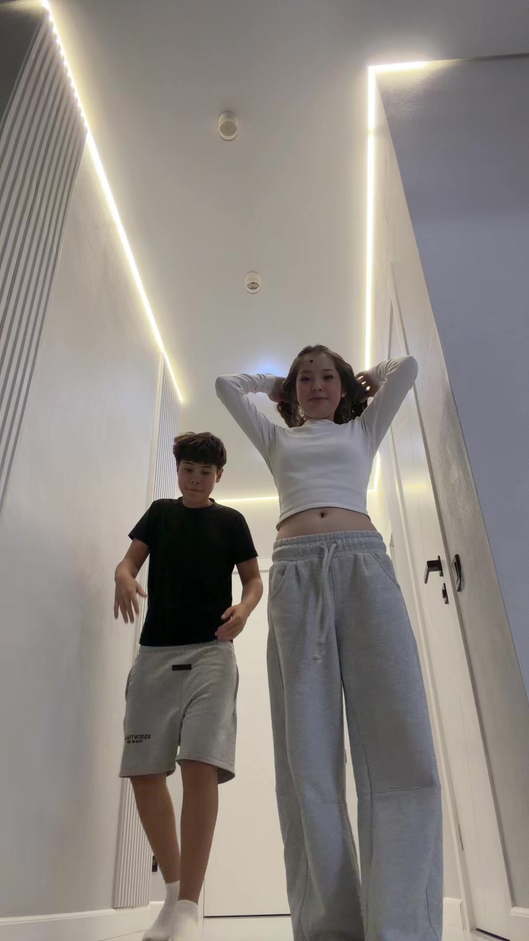 @zh&auml;neka