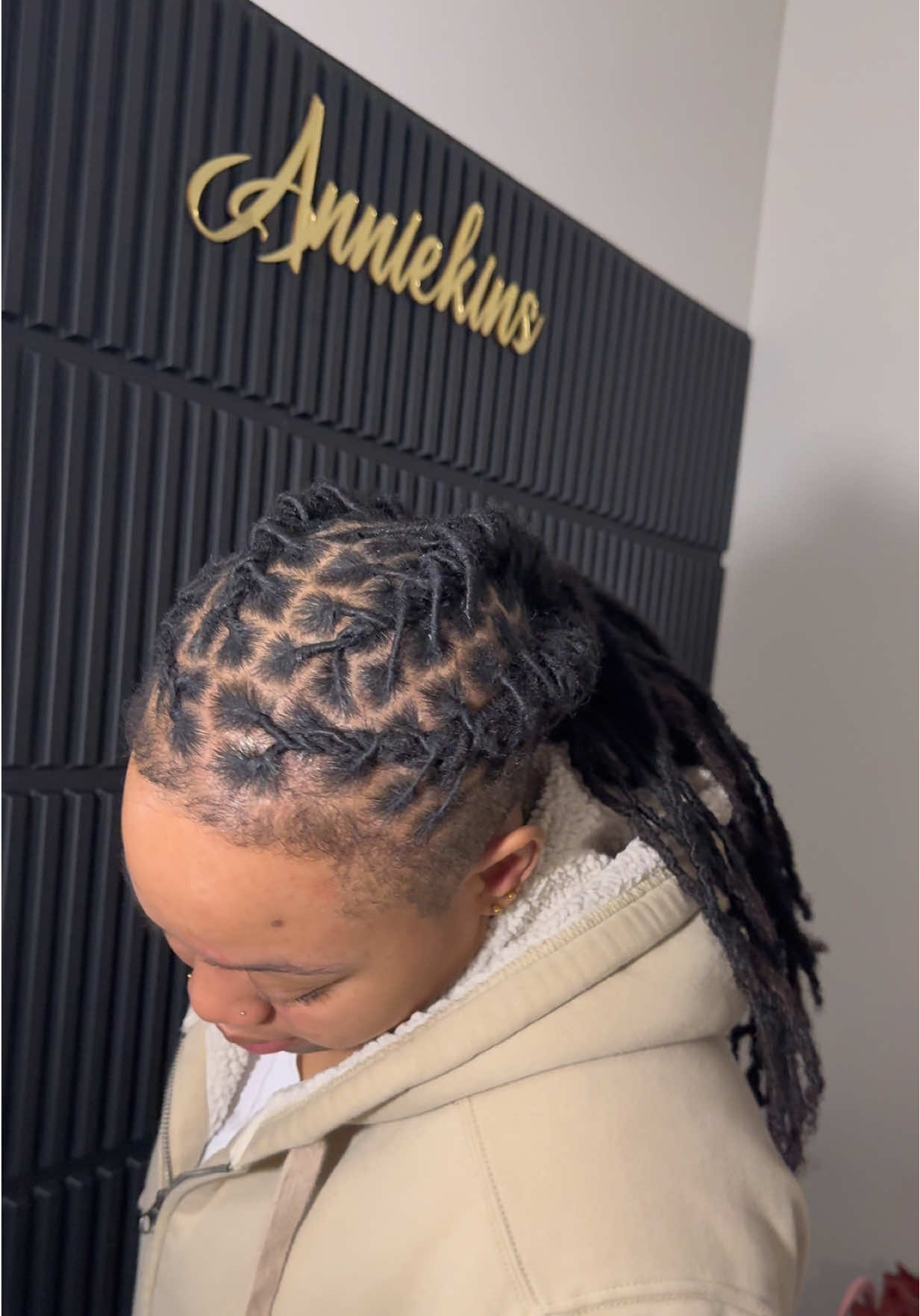@Cape Cod Hairstylist 💇🏽&zwj;♀️
