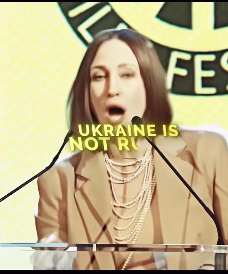 @Vera farmiga❤️😘