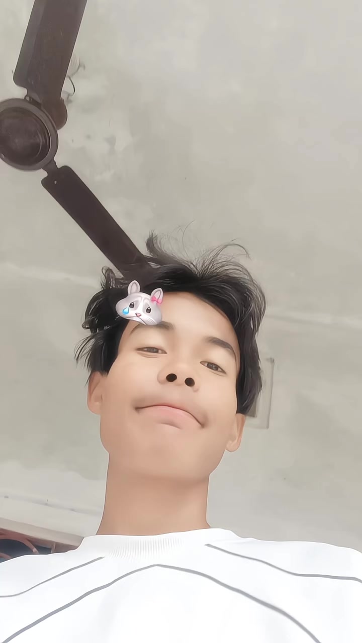 @R E D    FLAG   🤡
