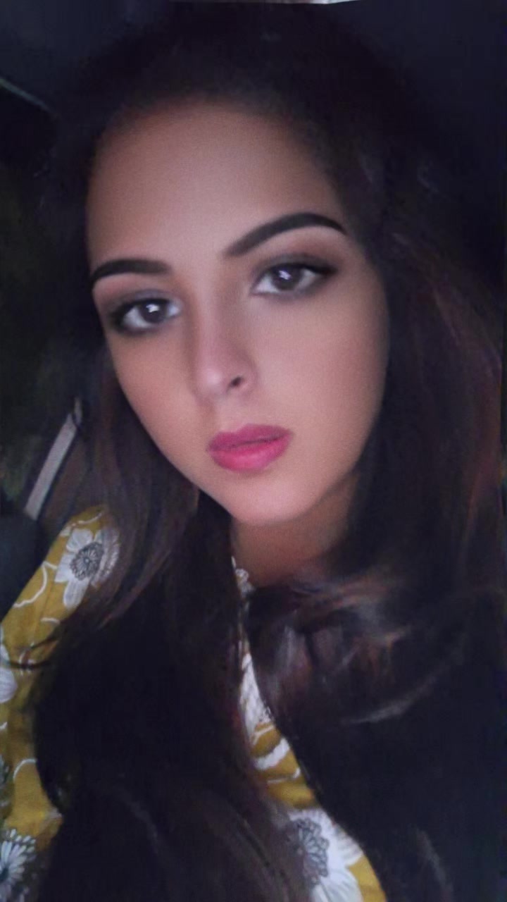 @Model Hina Eamaan
