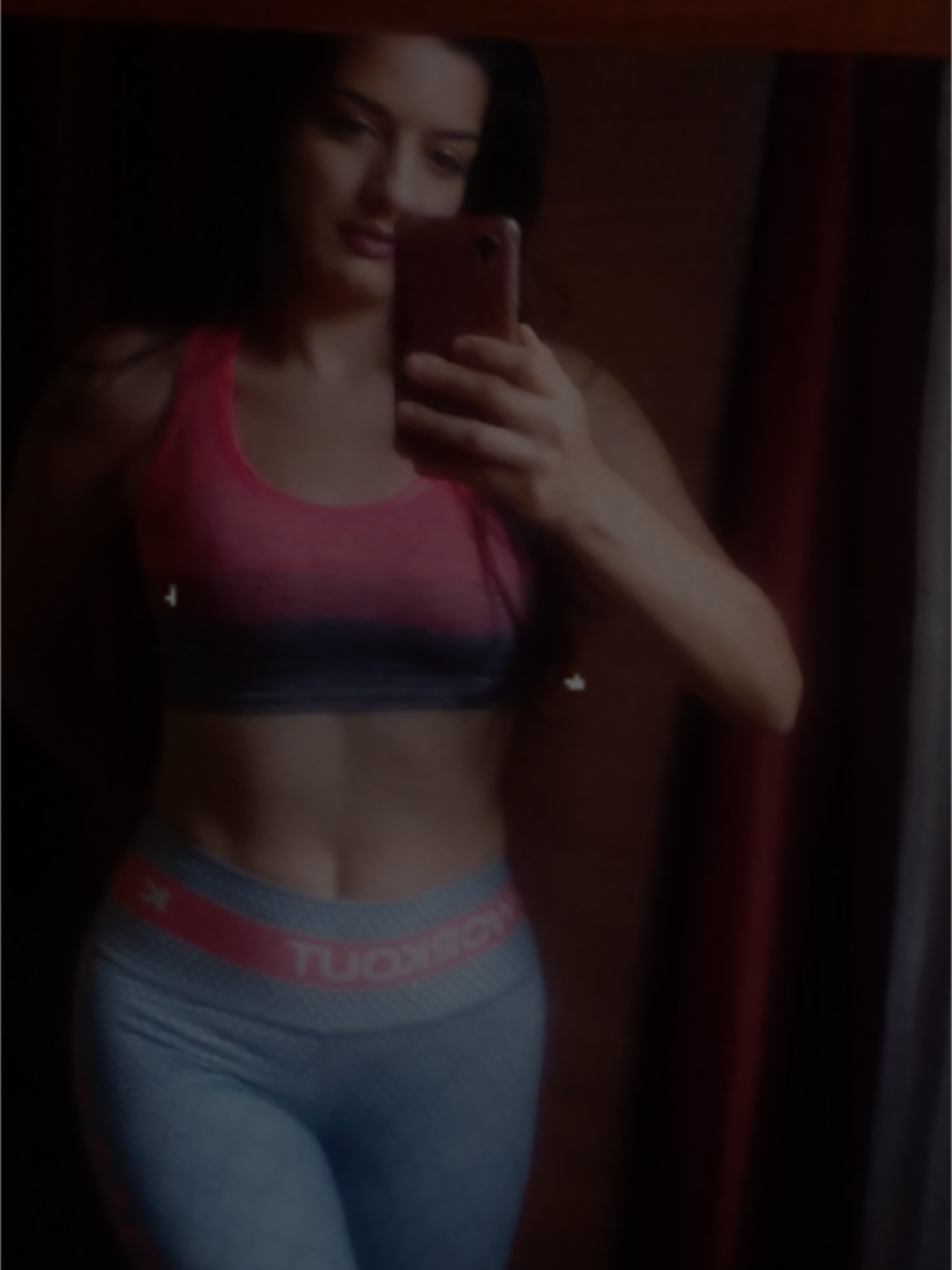@Deysi_Davila17🇻🇪🏋🏻&zwj;♀️🔥