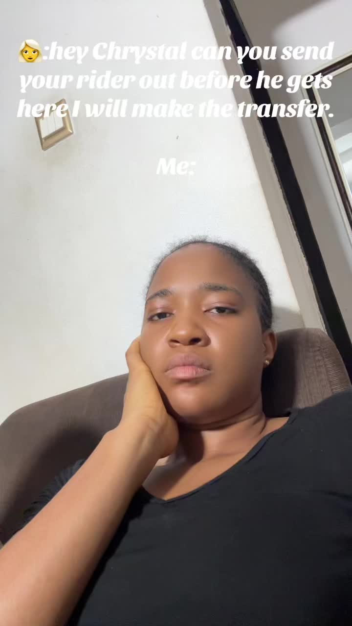 @Chrystal_thriftwears