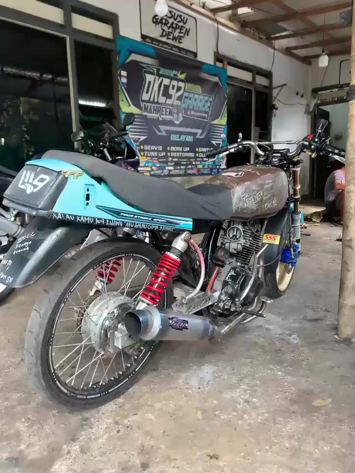 @๐ฝ๐๐๐ข๐