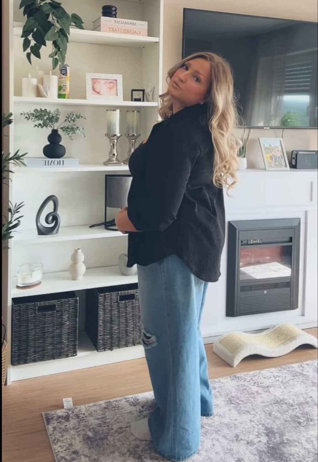 @becominghotagain