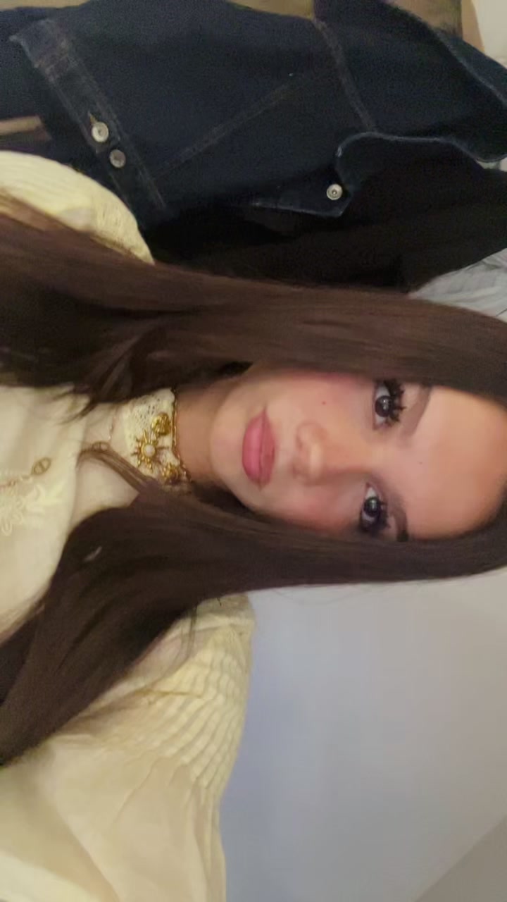 @Maï