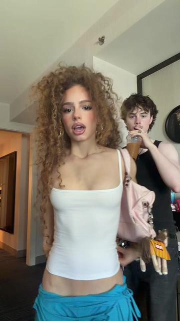 @Eliana Kalogeras