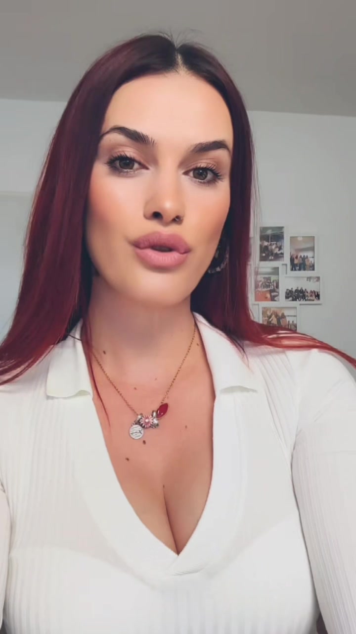 @Xho93