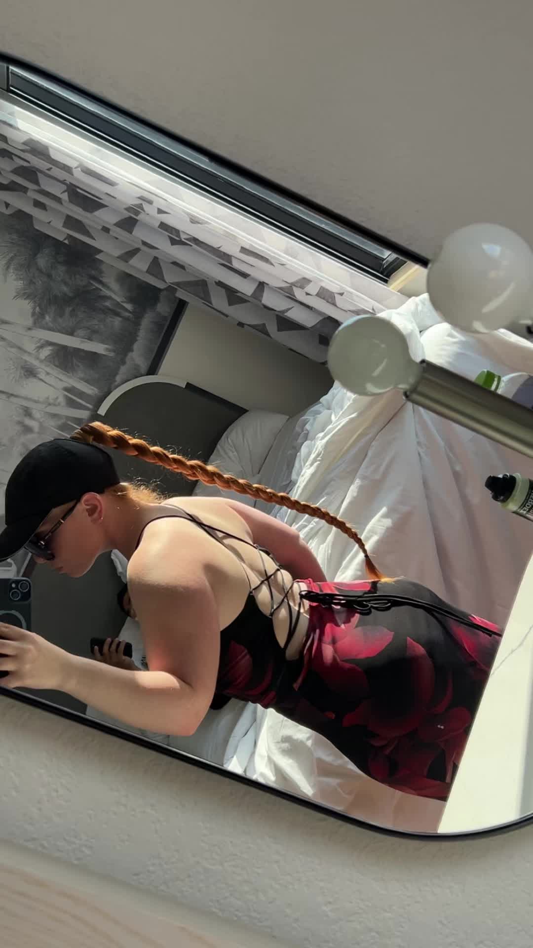 @RedheadWonders21
