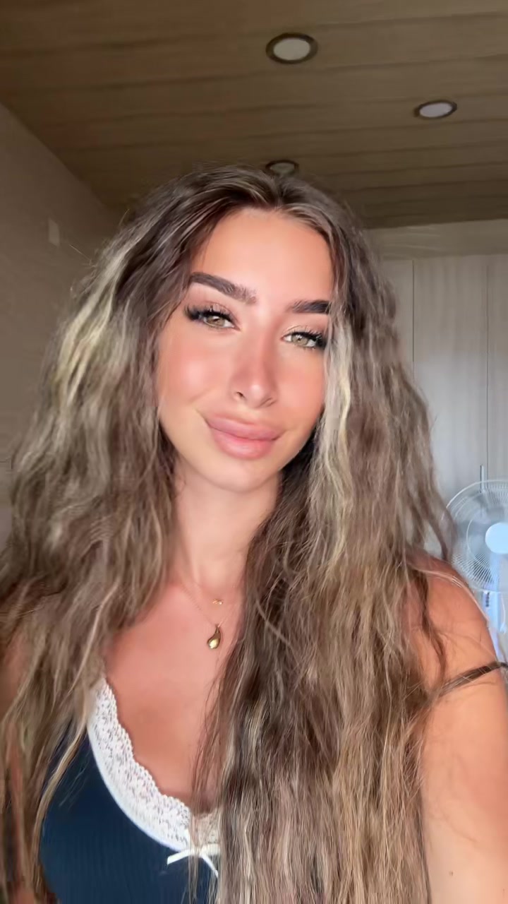 @Crystal_ice25
